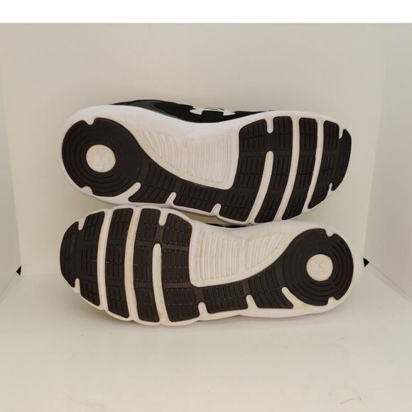 Under Armour Assert 9 Big Boys Pre-owned Black & White Sneakers - sz. 7Y - Picture 6 of 7